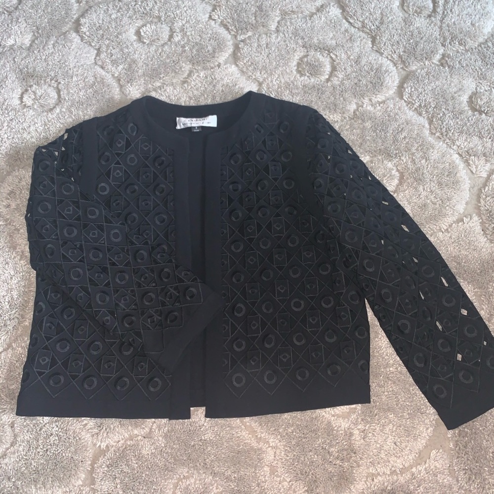 Tahari cut out jacket